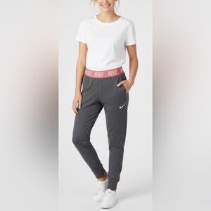Nike Dri-Fit Studio Training Pants Joggers with Athletic Fit Girls Size Large
